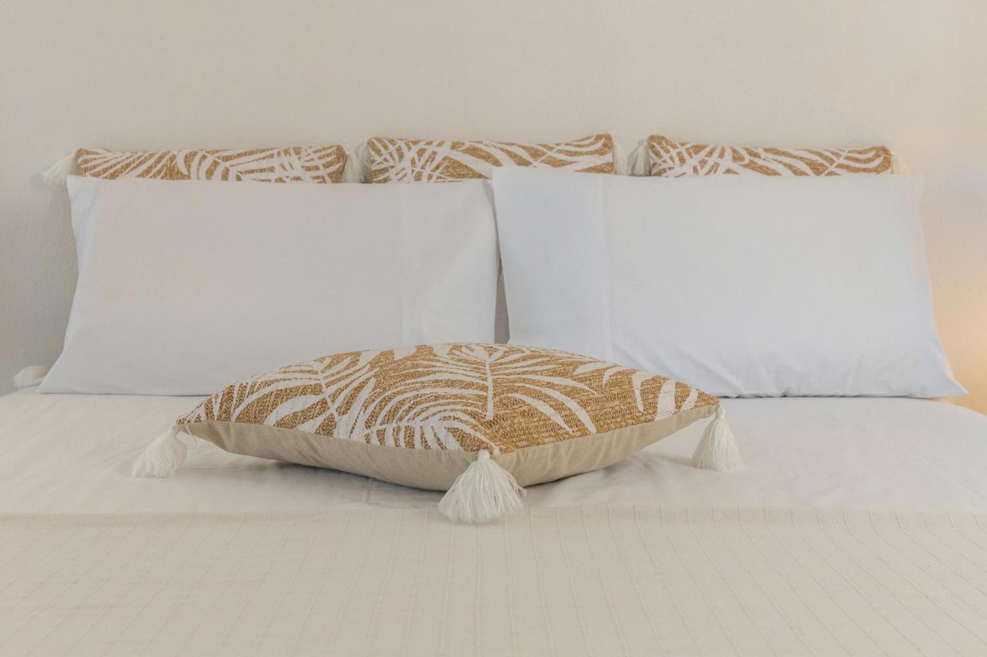Studio Home Naousa  Phòng bức ảnh