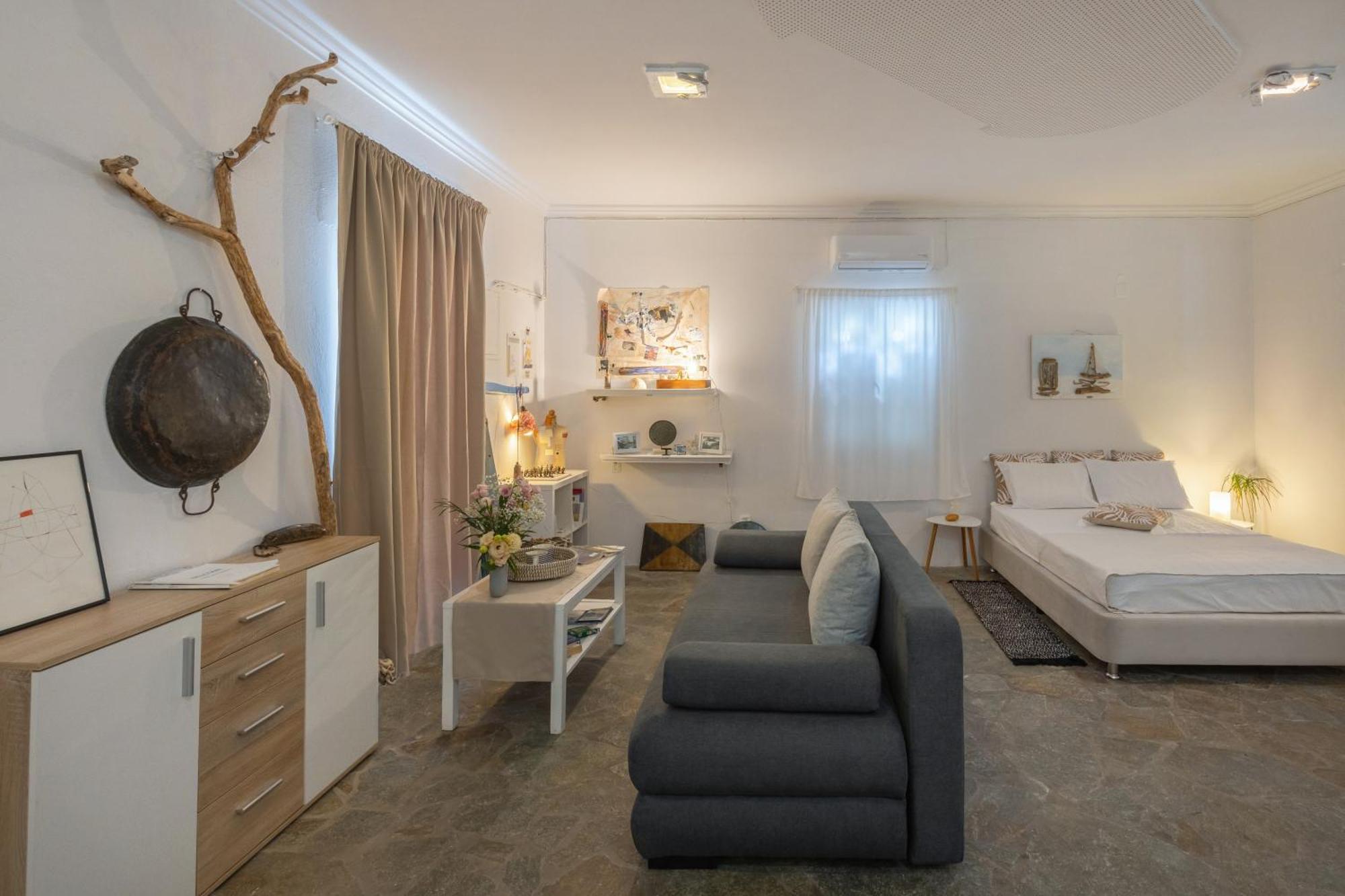 Studio Home Naousa  Phòng bức ảnh